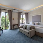 Sclass Penthouse Changmoi Road Center Old City