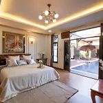 Morden Lanna Style Grand Pool Villa