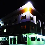Prathomporn Fancy House