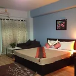 Golden Palace Inn