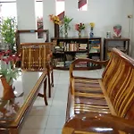 Veerachai Court