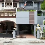 Sirinan Villa Nimman Chiangmai