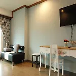 The Lilly Hotel