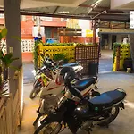 Baan Ha Guest House