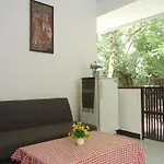 Home Stay Chiangmai Baan Chao Mhon