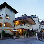 The Xym Hotel