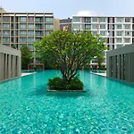 D Condo Sign