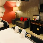 Thapae Loft