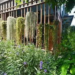 The Corner\'S Unique House