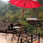 Lungphut Homestay