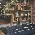 Stay Thapae Hostel