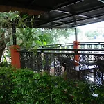 Baannamping Riverside Village