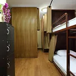 @Home Hostel Wua Lai