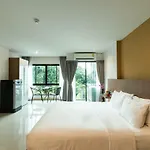 Jira Boutique Residence