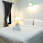 Cm Apartment