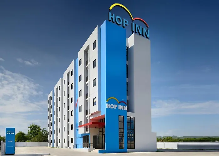 Hop Inn Chiang Mai Airport