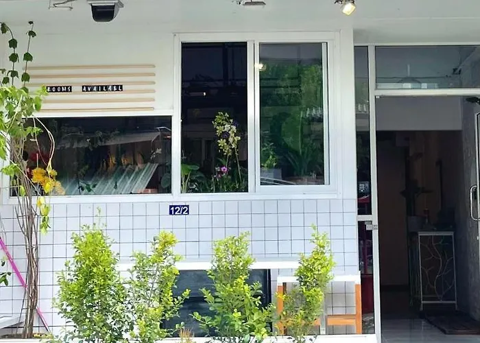 Cafe Home