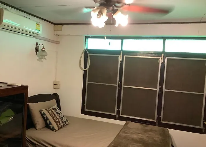 Tata Guesthouse