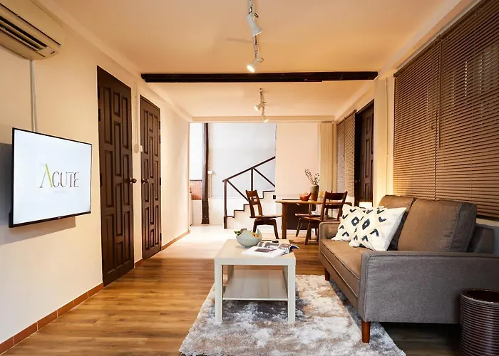 The Acute Chiangmai @Uncle Man\'S House