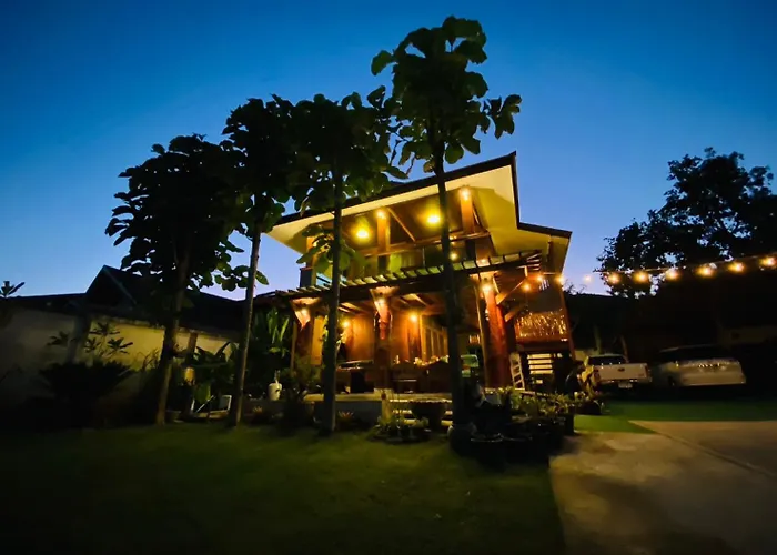 188 Teak House บ้านต้นสัก