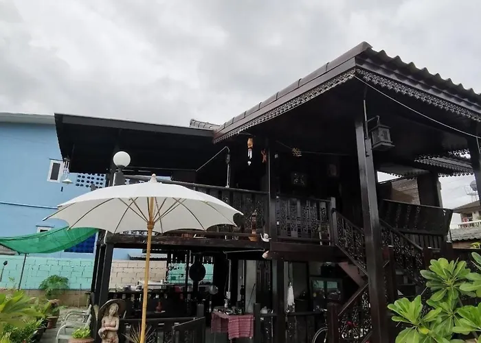 Huan Jaikaew Guesthouse
