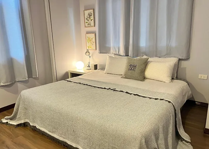 Mini-Me Home, A Cozy Entire House In Old City