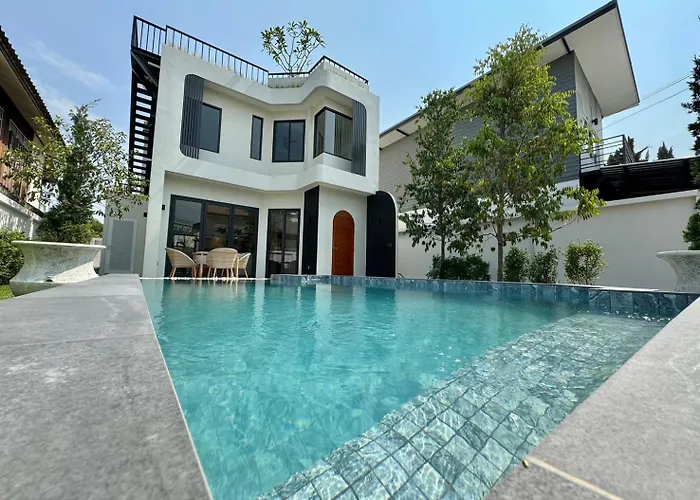 Sunset Rooftop Villa