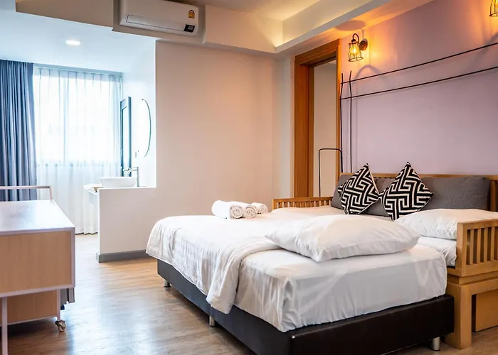 Luck Thai Hotel
