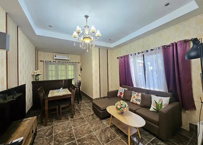 3 Bedrooms Pool Villa Near City
