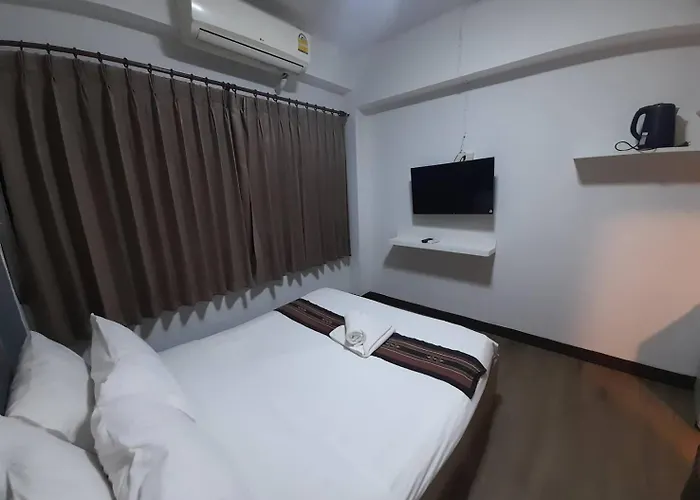 Home Place Hotel