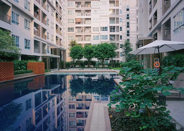 Cozy 1 Bd Room Pool Gym Balcony Walk To Central Festival