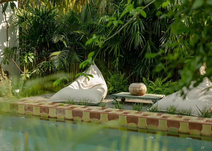 Riverside Pool Estate In Chiang Mai City - Tanpuri