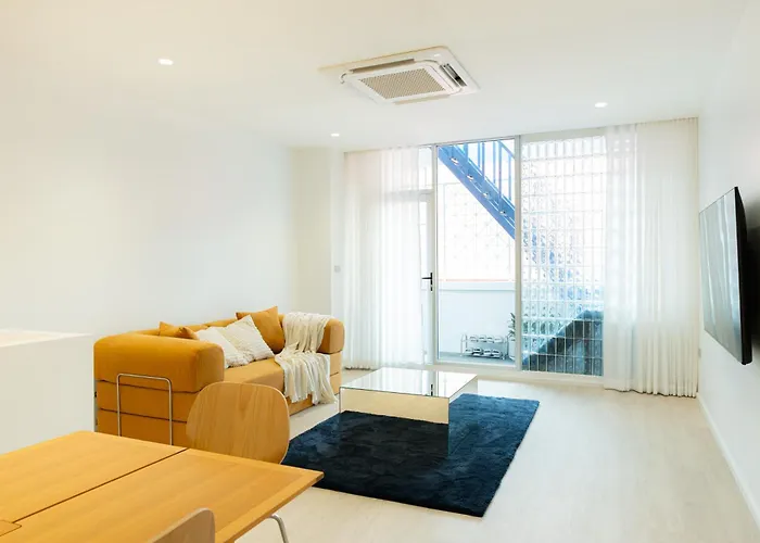 Stylish 3Br Penthouse In The Heart Of Nimman 305Sqm