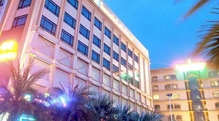 Chiangmai Ratanakosin Hotel
