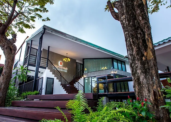 Chiangmai Midpoint Activity Hostel