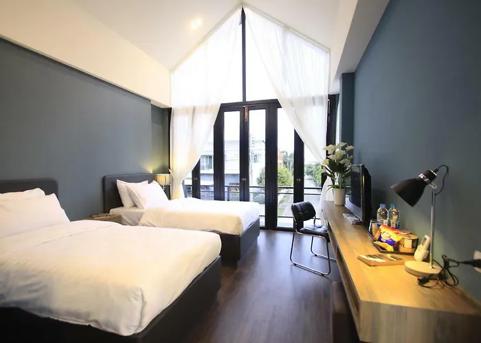 The Nichehome Waterside Living