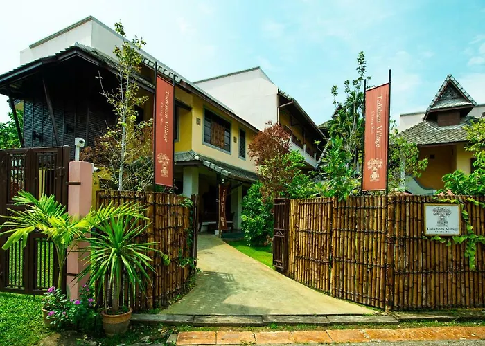 Tadkham Village, Chiang Mai
