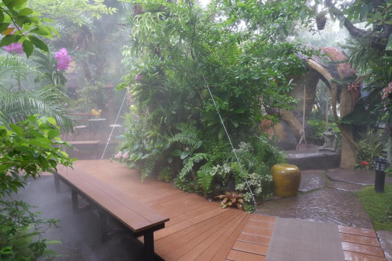42 Garden Pool
