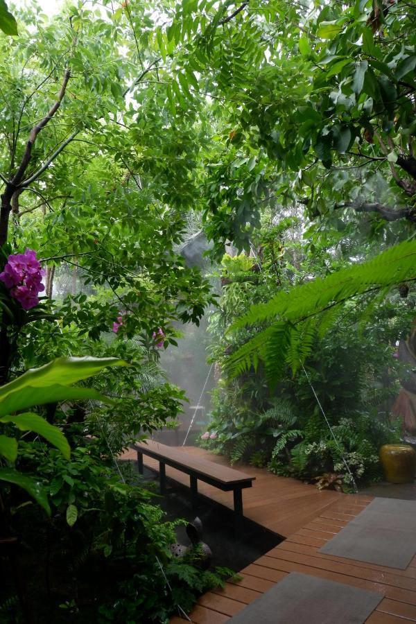 42 Garden Pool Resort