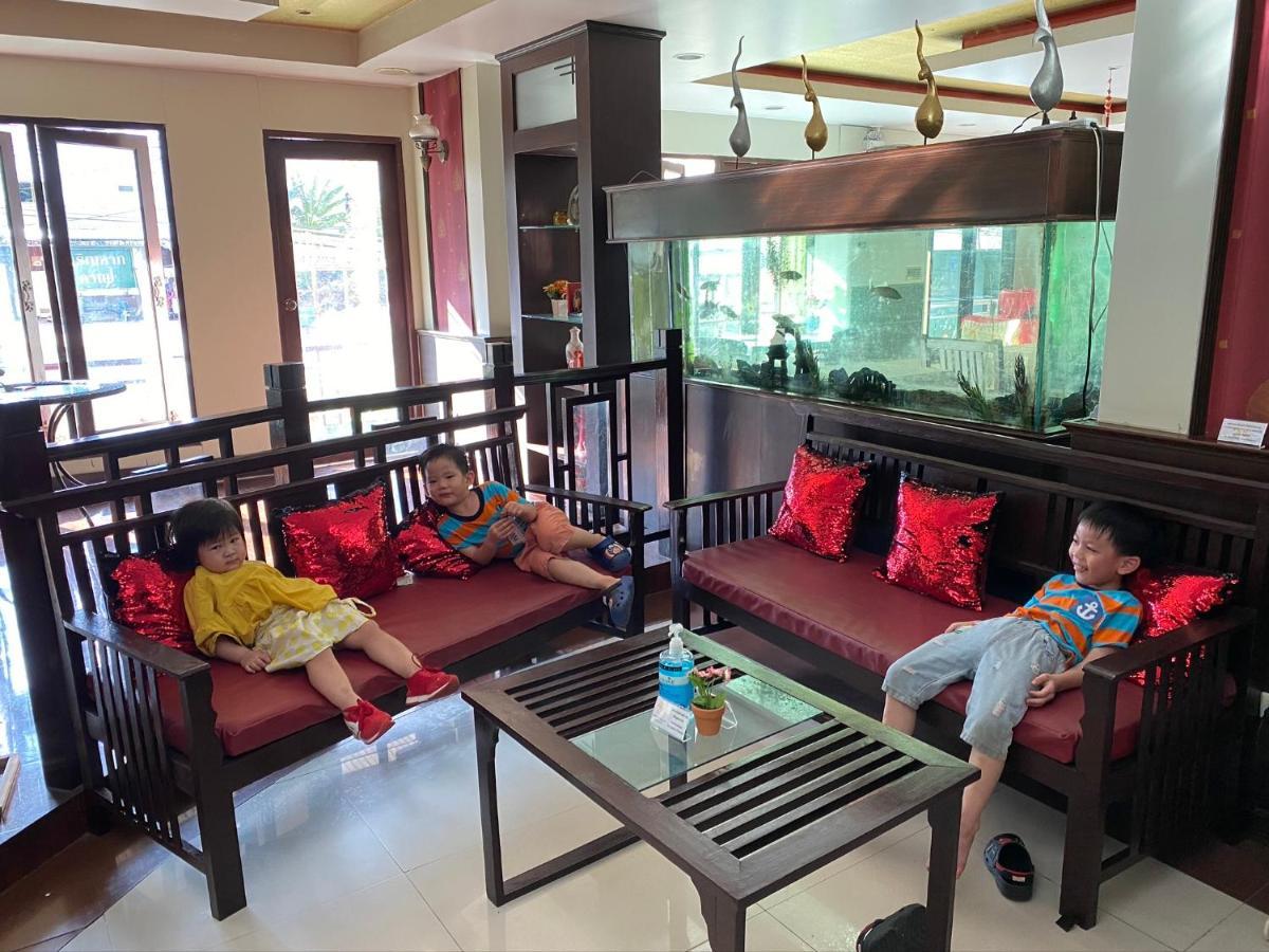 Noble Place Chiangmai Hotel 3*