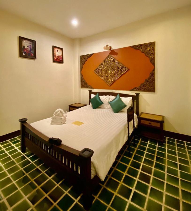 Hotel Cm Night Bazaar Boutique ซี เอ็ม ไนท์บาซาร์ บูทีค - Sha Certified Chiang Mai