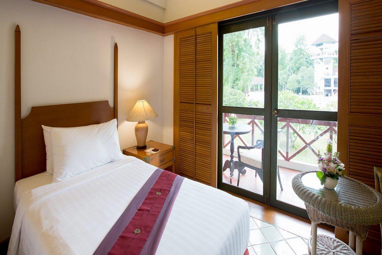 The Imperial & Sports Club 4*