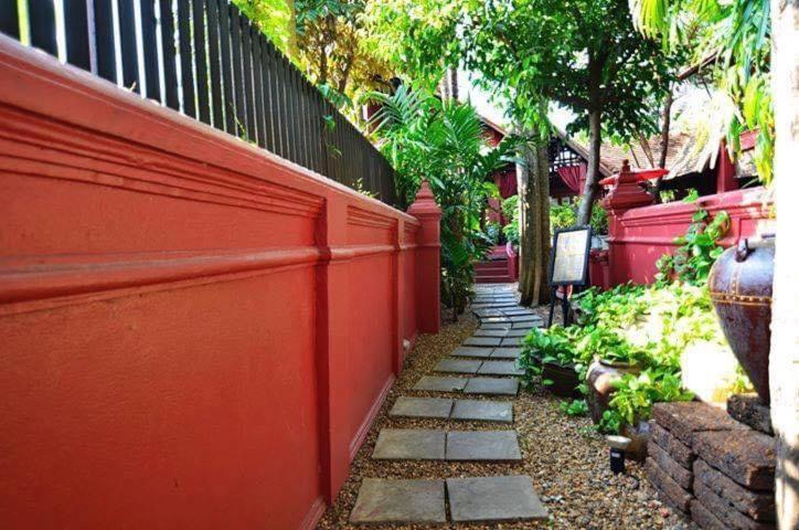 Hotel Tri Yaan Na Ros Colonial House Chiang Mai