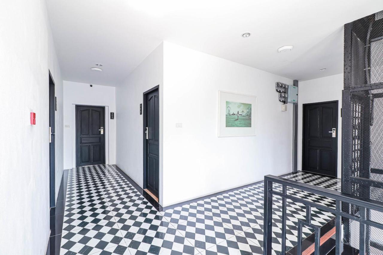 Hotel Oyo 611 Young Chiang Mai