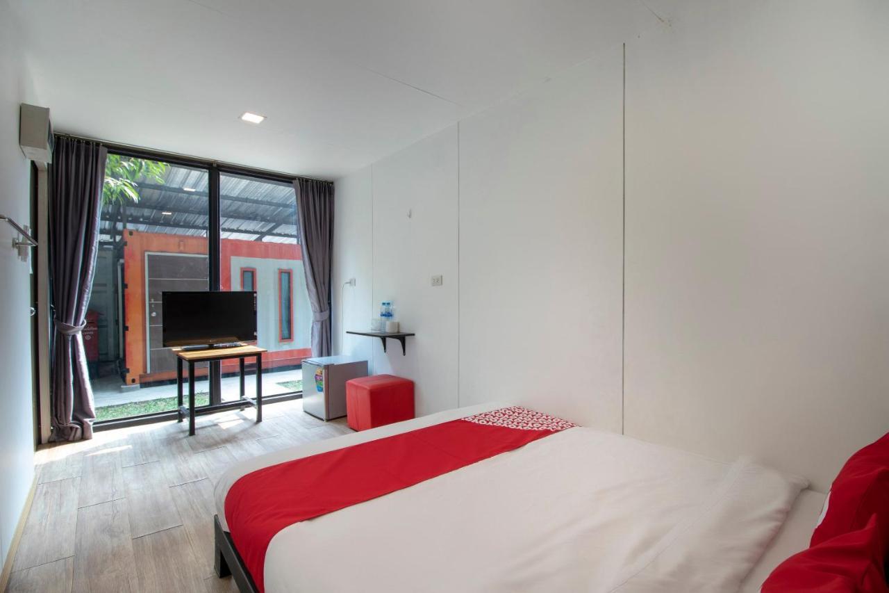 Oyo 673 Sleep Box 2*