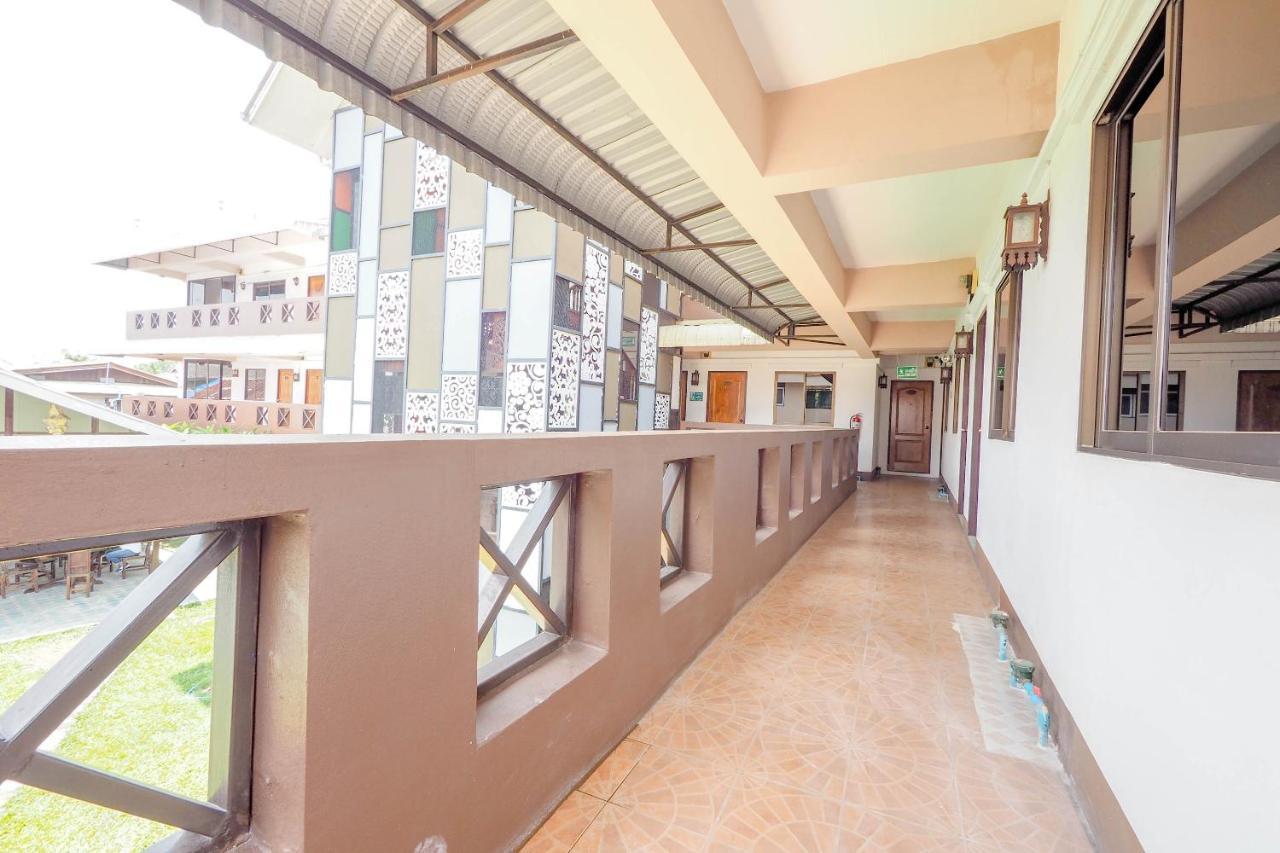 Oyo 817 Noble Thippanate Hotel 2*