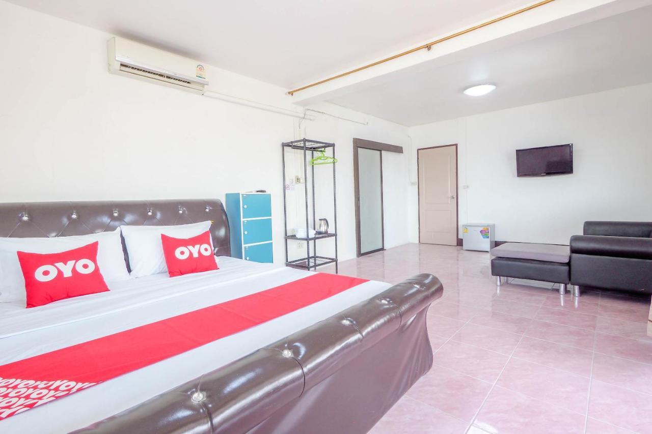 Hotel Oyo 817 Noble Thippanate Chiang Mai