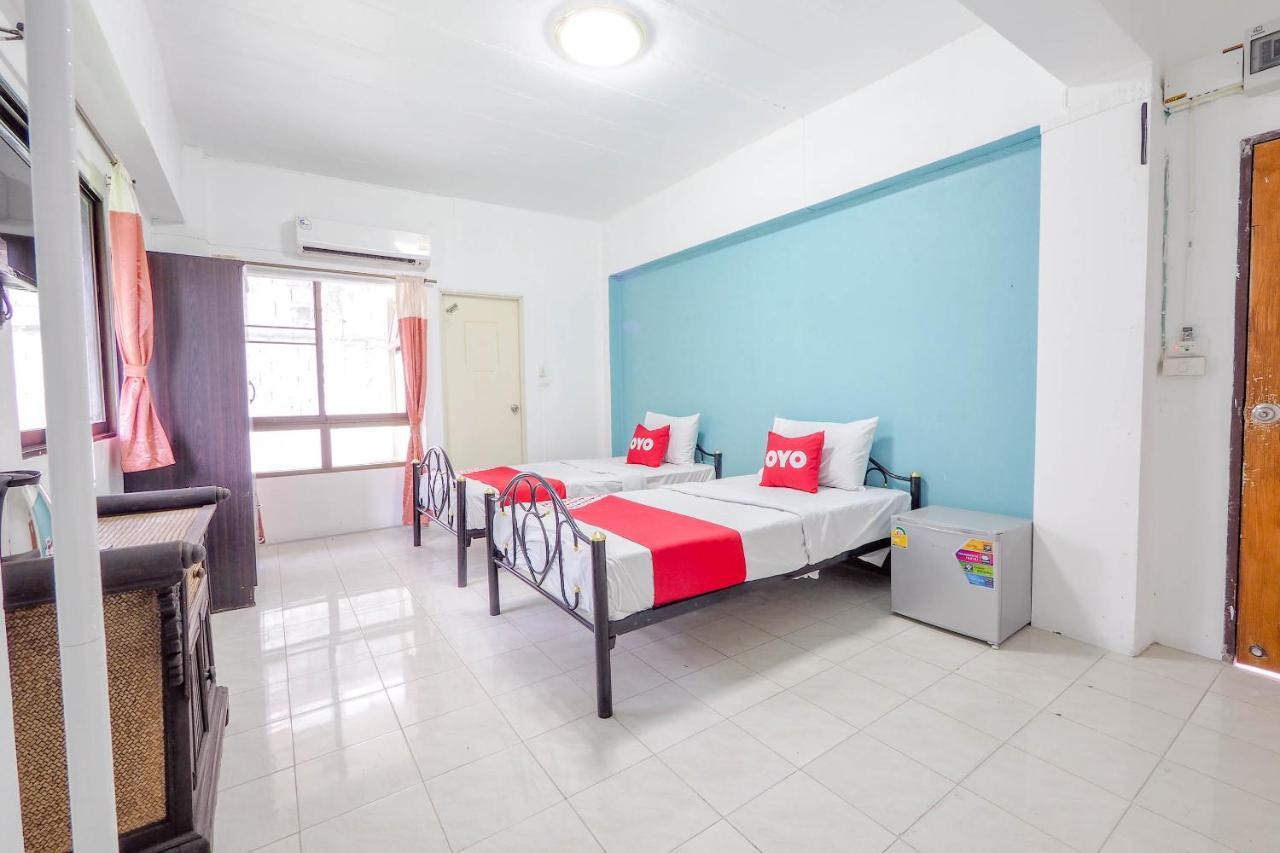 Oyo 817 Noble Thippanate Hotel 2*