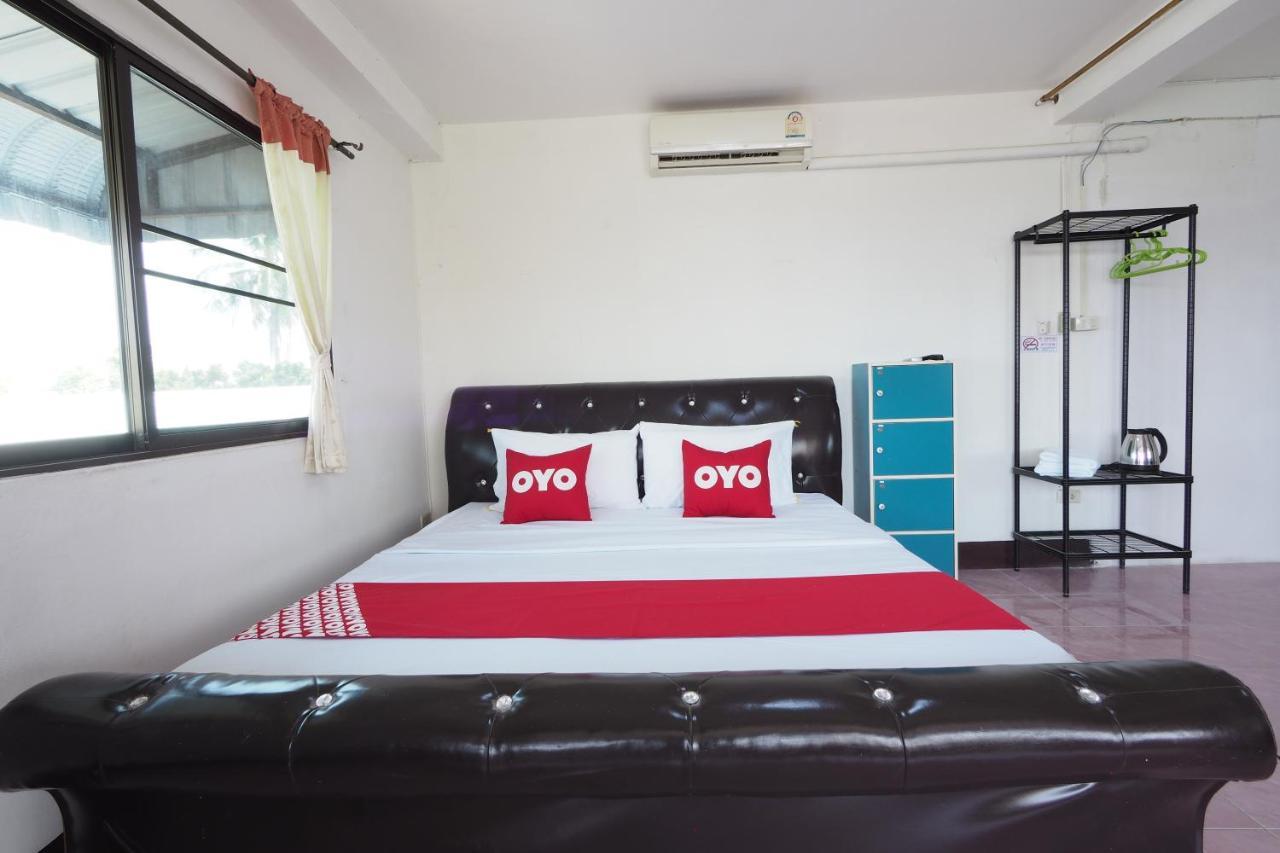 Oyo 817 Noble Thippanate Hotel Chiang Mai