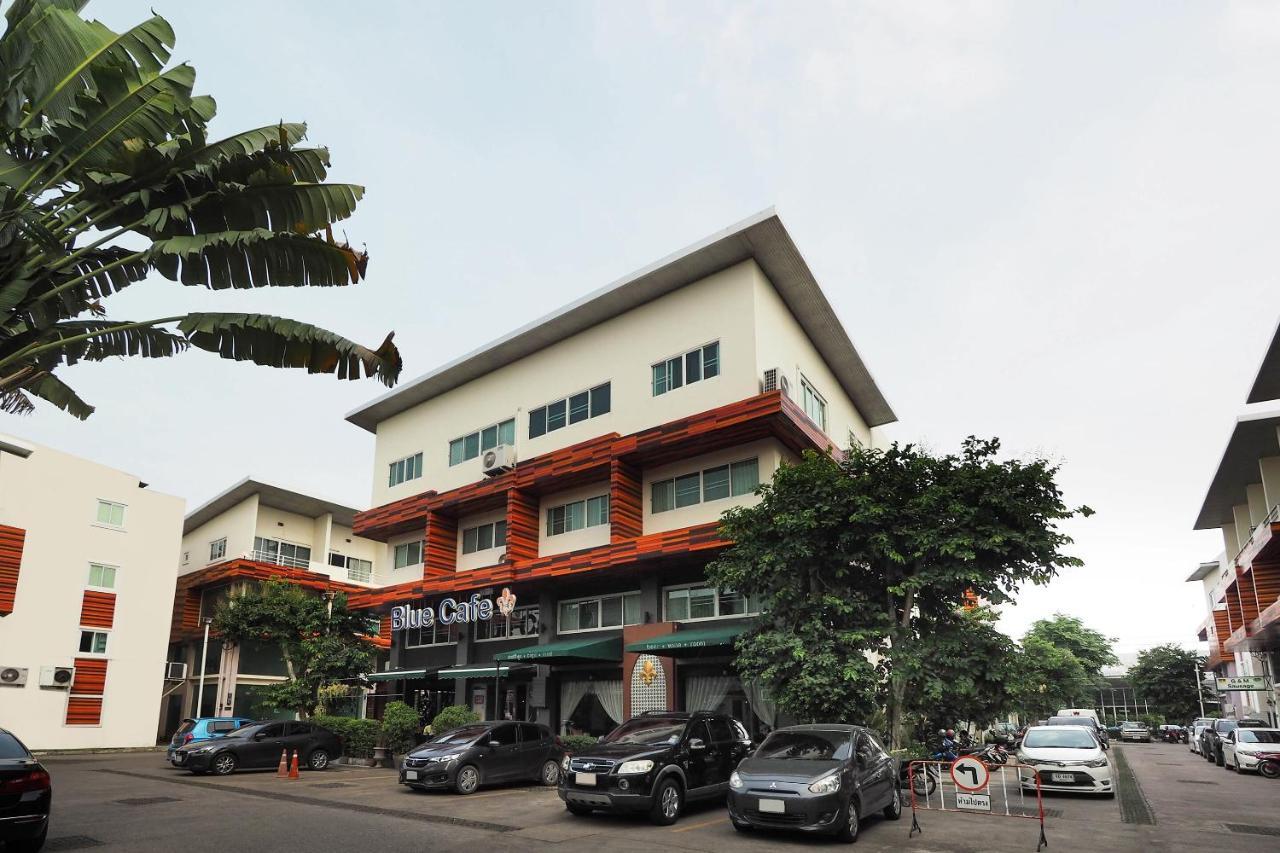 Oyo 995 Blue Cafe Chiang Mai